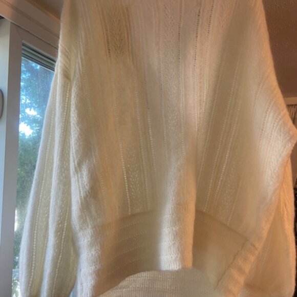 Sezane Ivory V-Neck Sweater - Picture 4 of 10